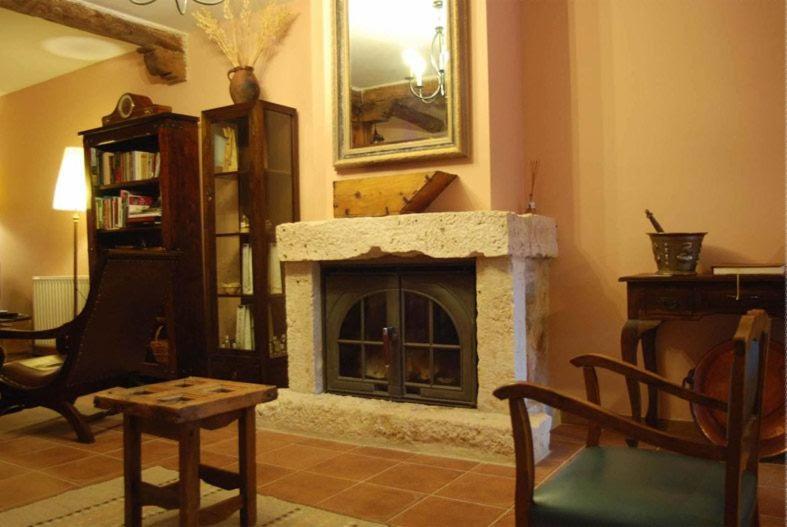 La Noguera De Socasa Villa Romancos Bagian luar foto