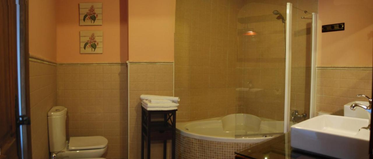 La Noguera De Socasa Villa Romancos Bagian luar foto